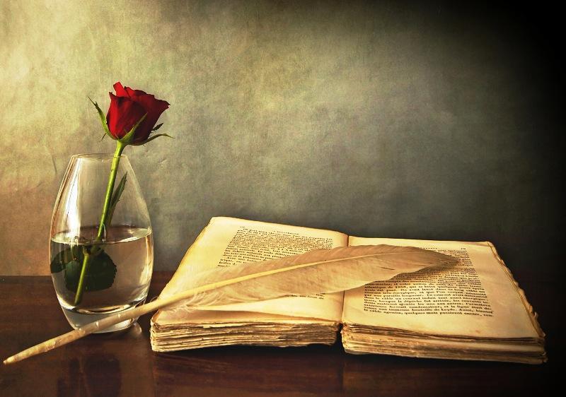 FreeGreatPicture.com-31480-old-books-and-roses.jpg