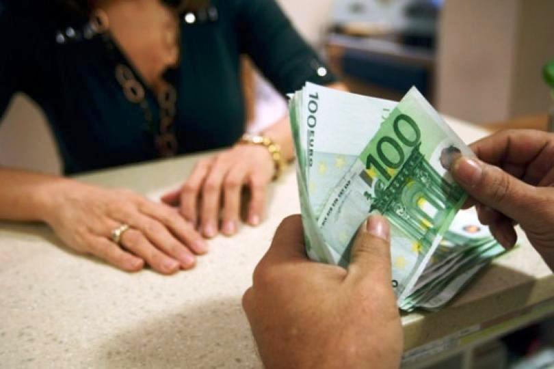 2586-euro-currency.jpg