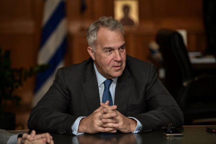 ΥΠΕΣ: Κυρώσεις για τους ενεργειακά σπάταλους Δήμους